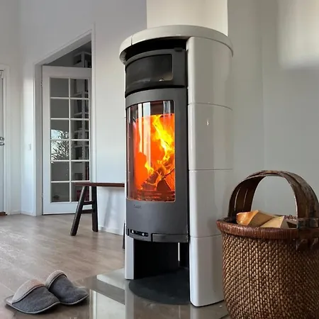 Idyllic Sea View House וילה פורבו